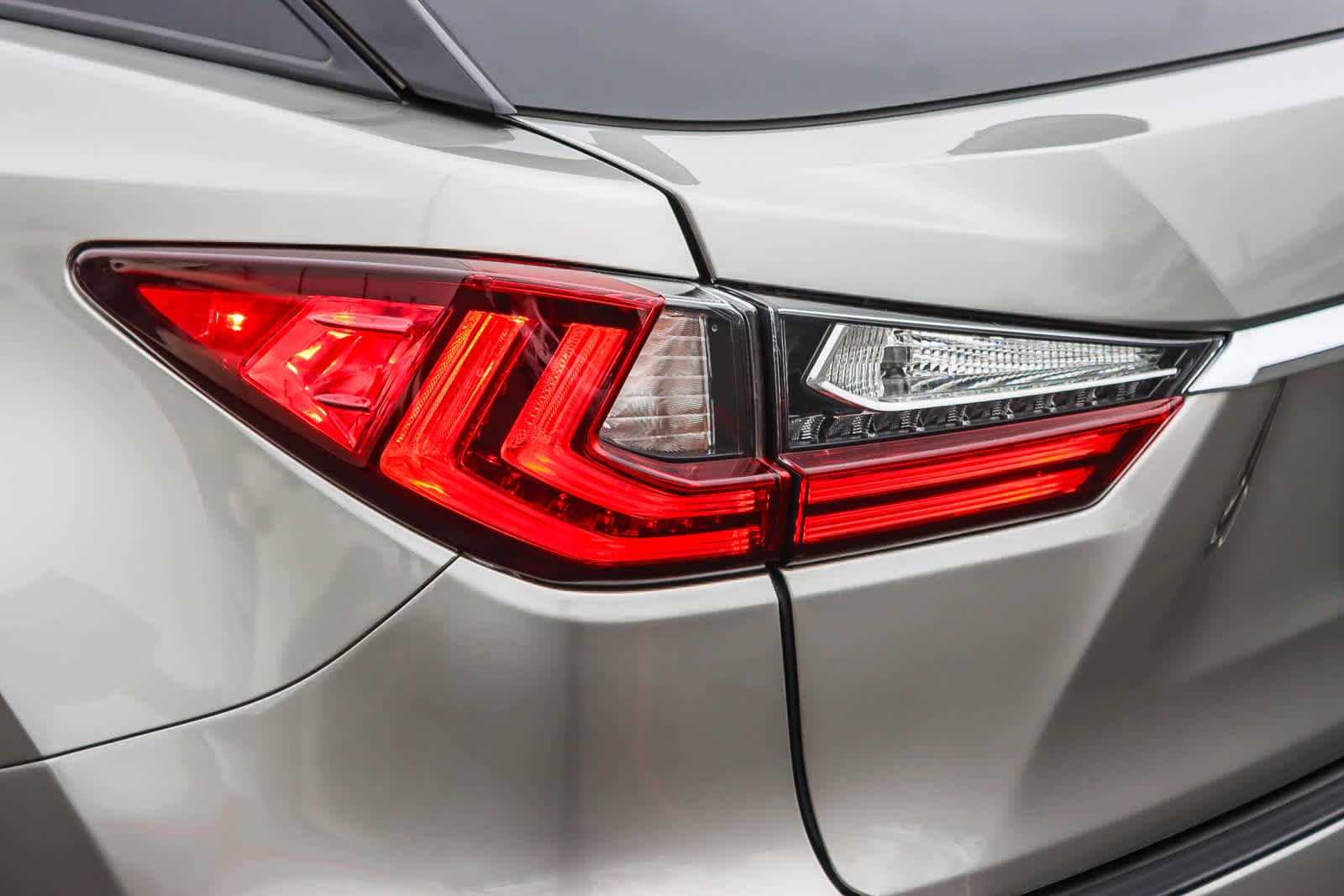 Thumbnail: 2021 Lexus RX - 8