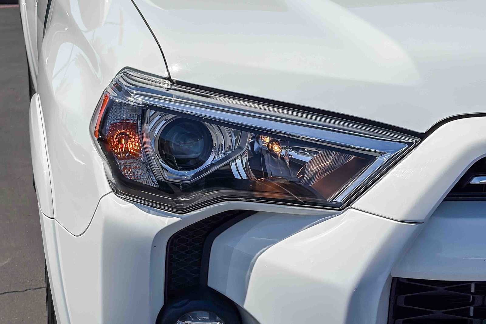 2024 Toyota 4Runner SR5 photo 6