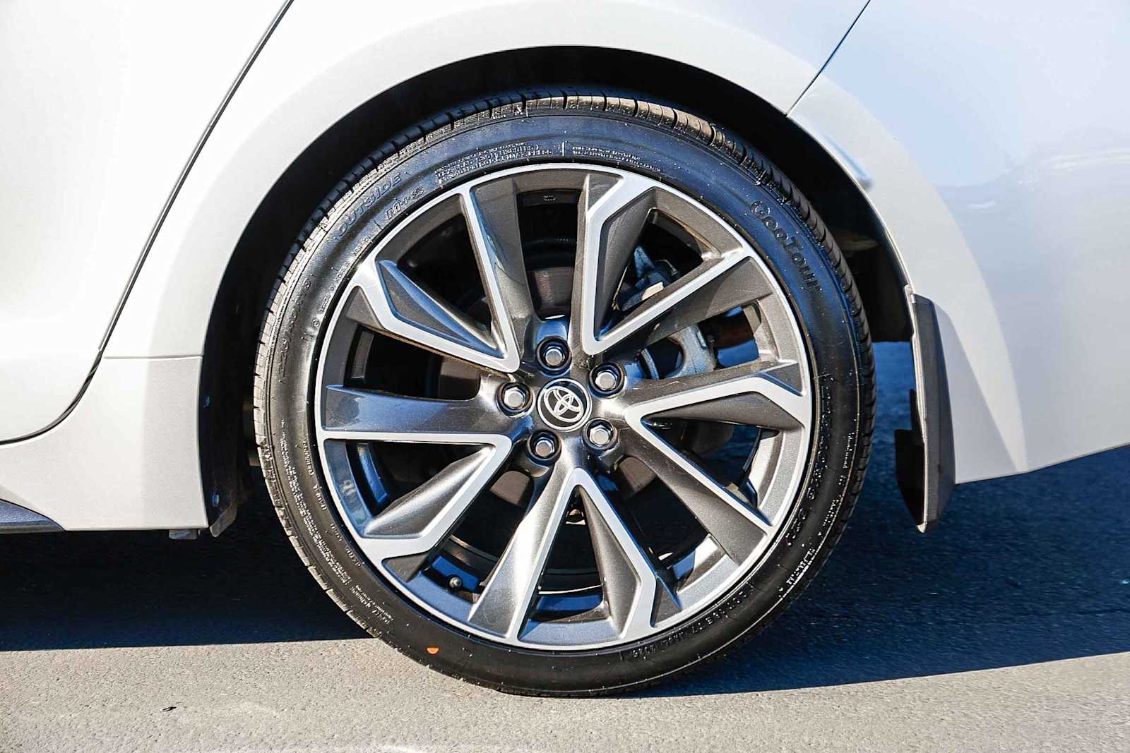 Thumbnail: 2020 Toyota Corolla - 10