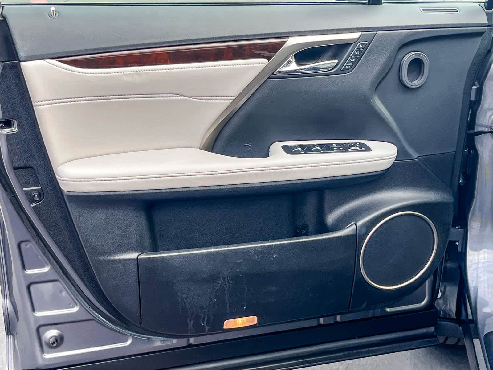 Thumbnail: 2017 Lexus RX - 19