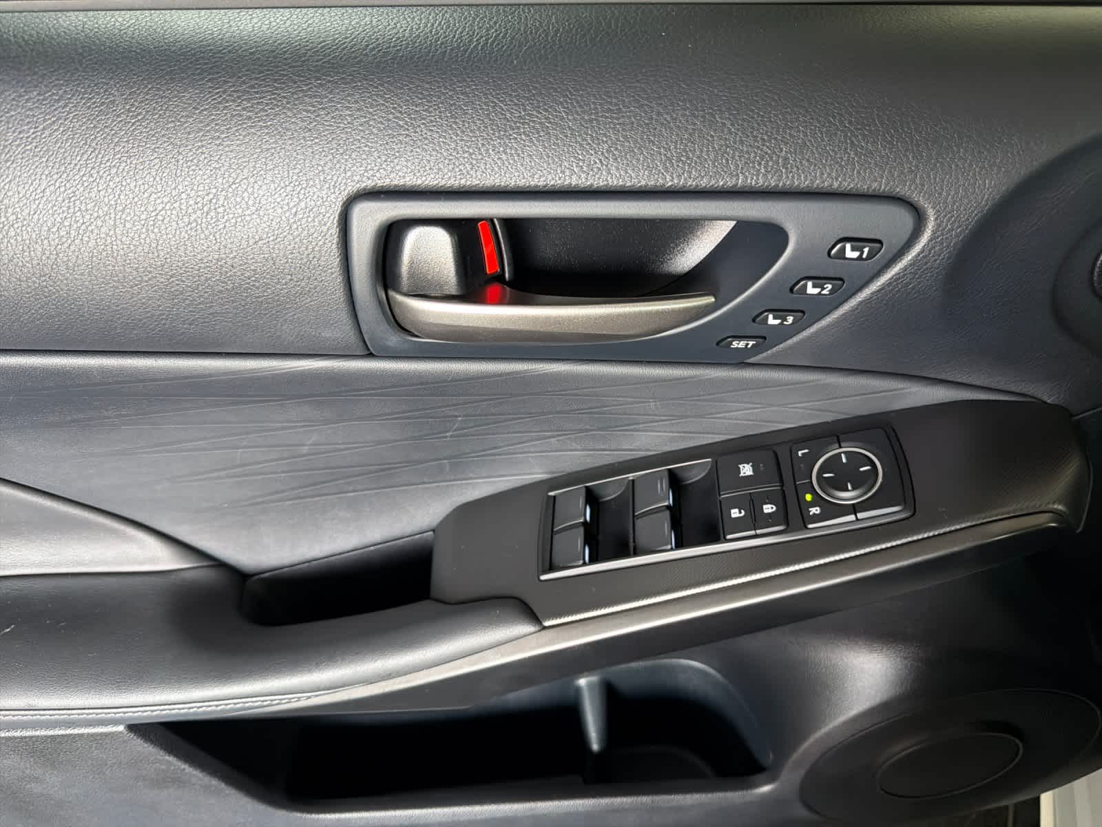 2024 Lexus IS 350 F SPORT - Photo 12
