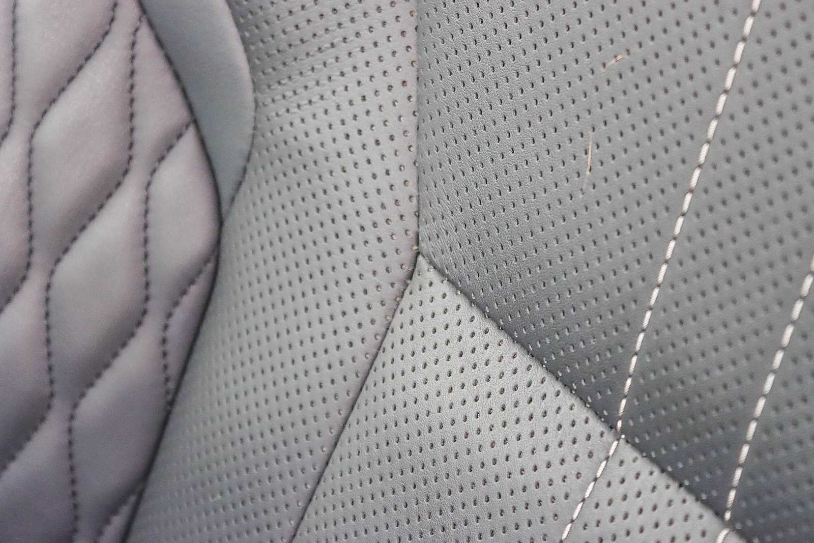 Thumbnail: 2023 Lexus LX - 23