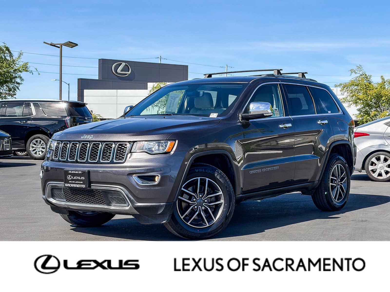 2019 Jeep Grand Cherokee Limited photo 1