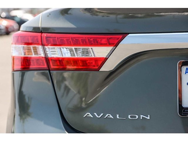 2014 Toyota Avalon XLE 8