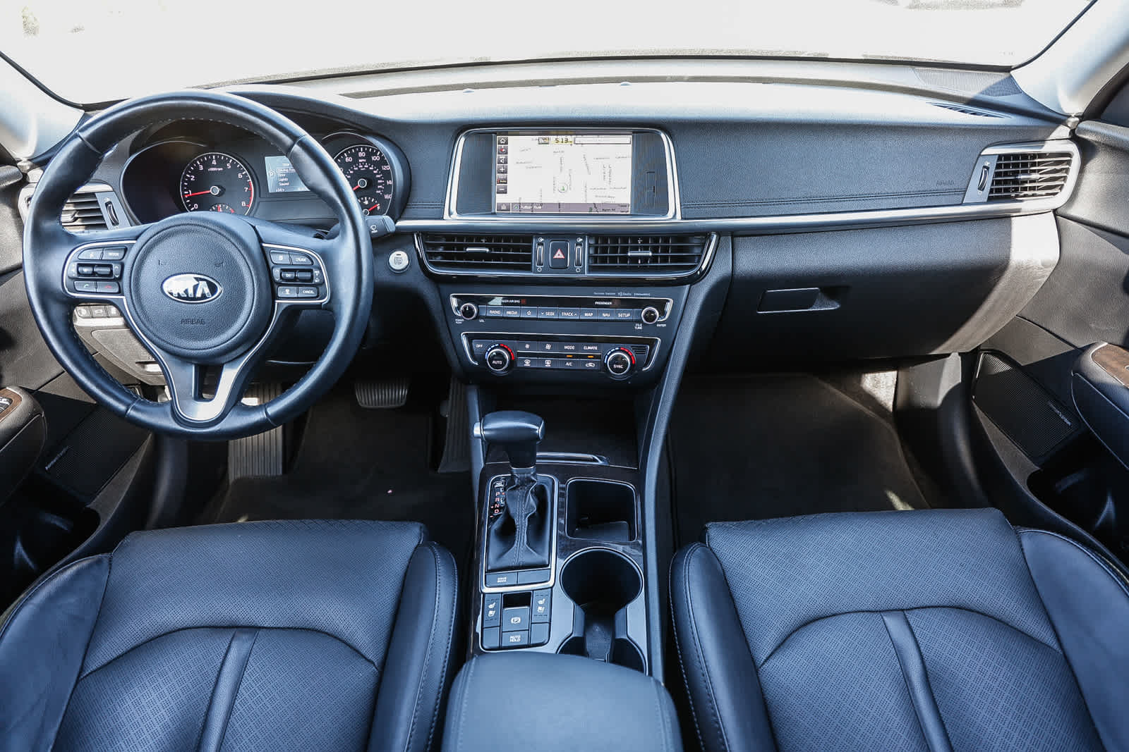 Thumbnail: 2018 Kia Optima - 19