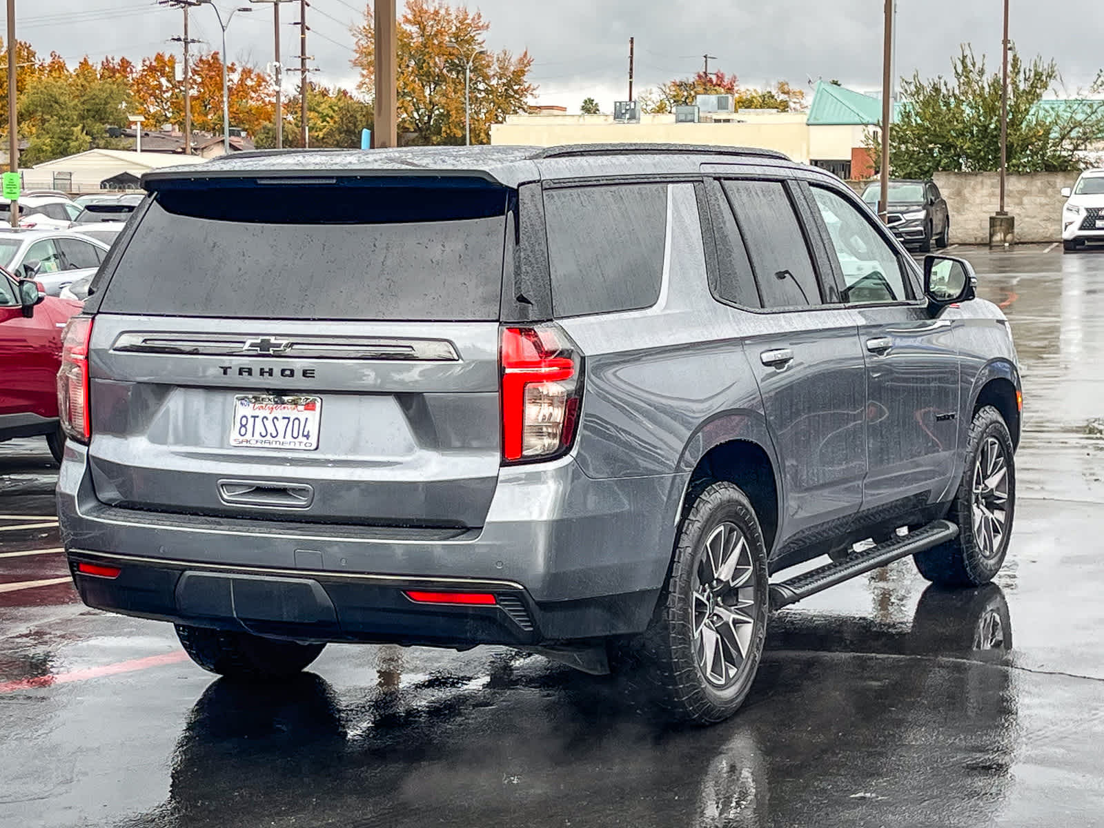 2021 Chevrolet Tahoe Z71 photo 2