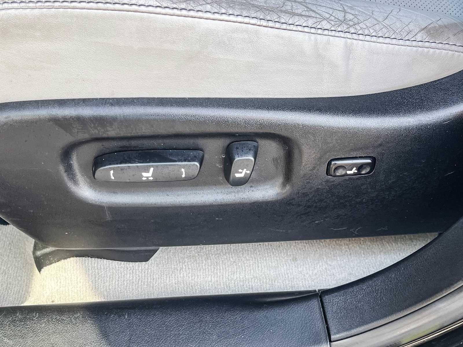 Thumbnail: 2015 Lexus RX - 21