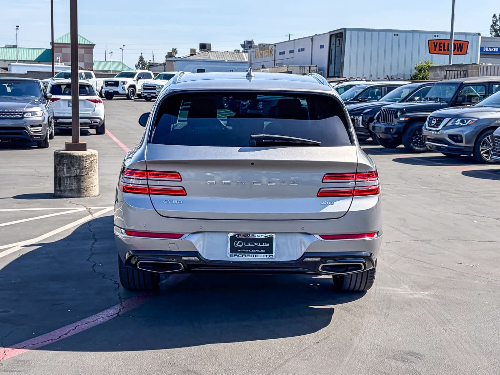 Thumbnail: 2023 Genesis GV80 - 3