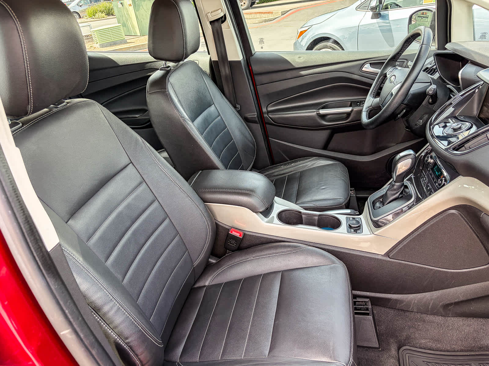 Thumbnail: 2014 Ford C-Max - 15