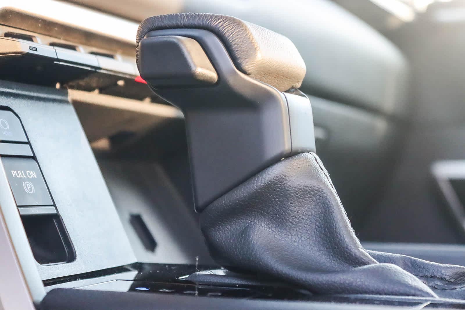 Thumbnail: 2023 Toyota Tundra - 21