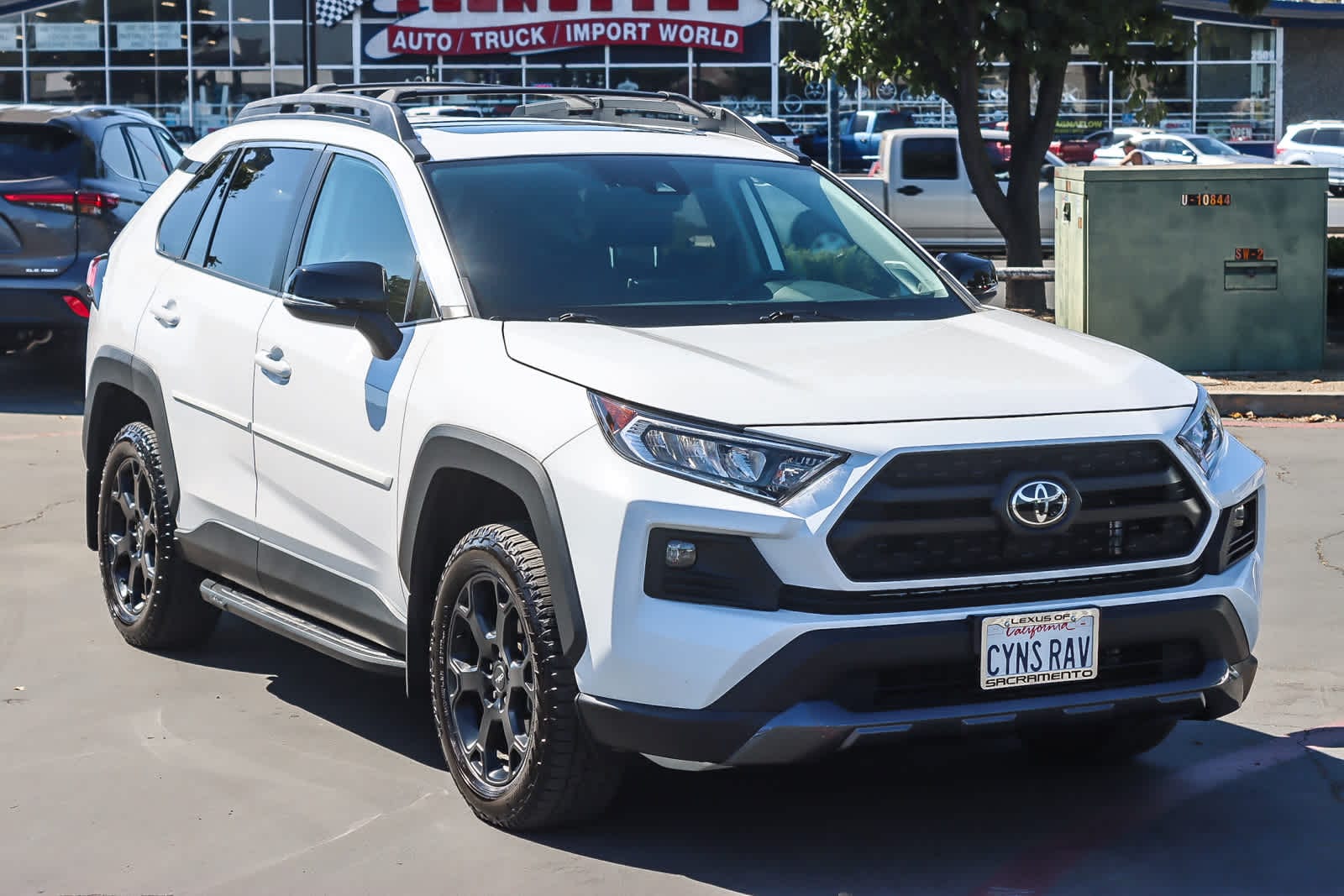 Thumbnail: 2021 Toyota RAV4 - 5