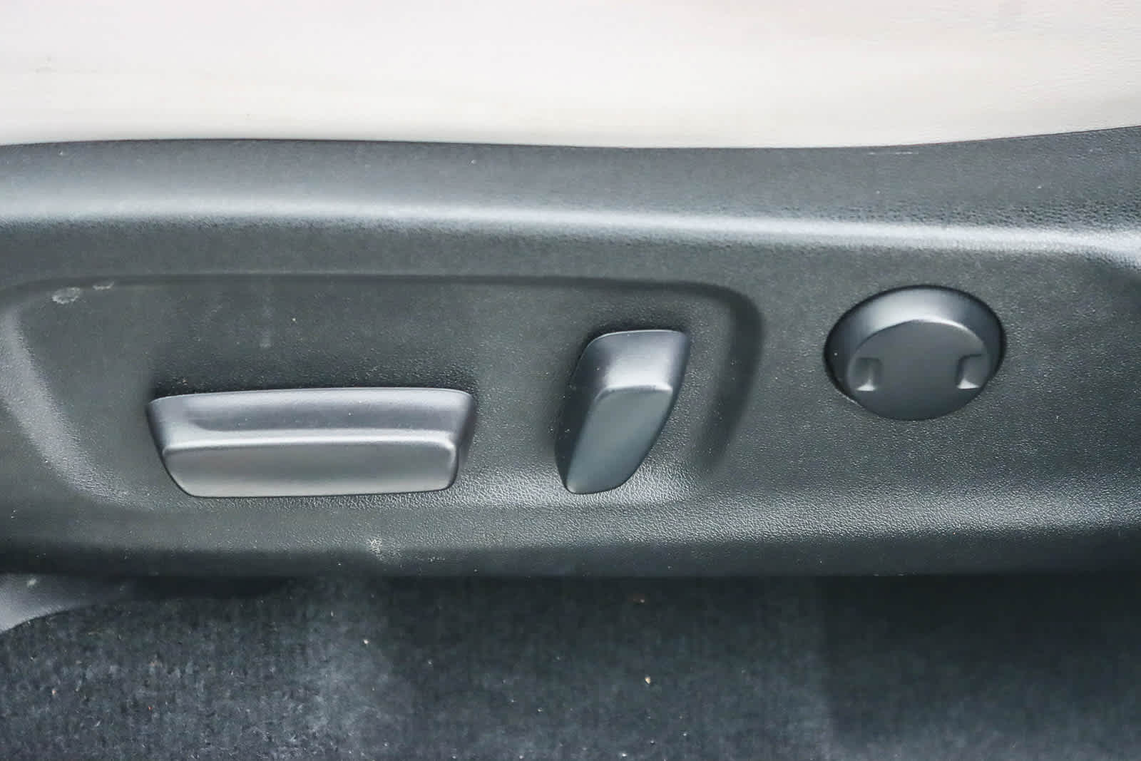 Thumbnail: 2022 Lexus RX - 20