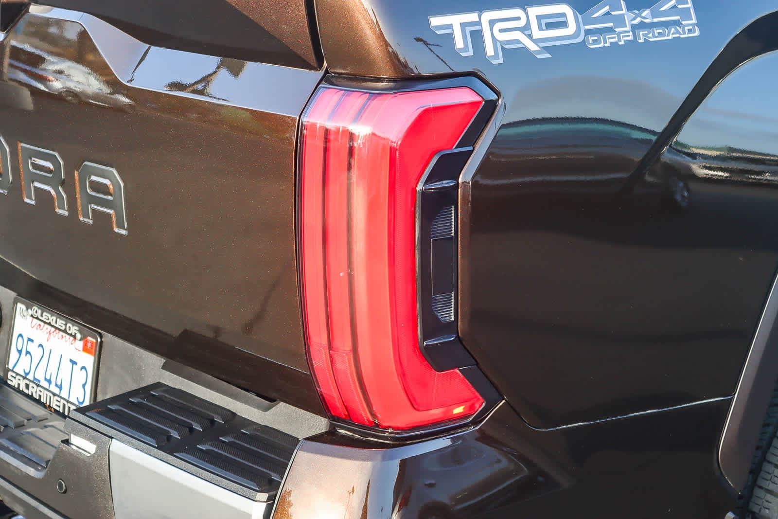 Thumbnail: 2023 Toyota Tundra - 8