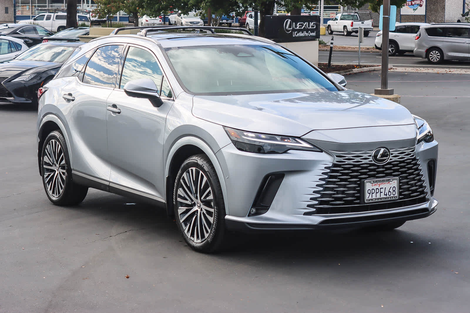 Thumbnail: 2024 Lexus RX - 5