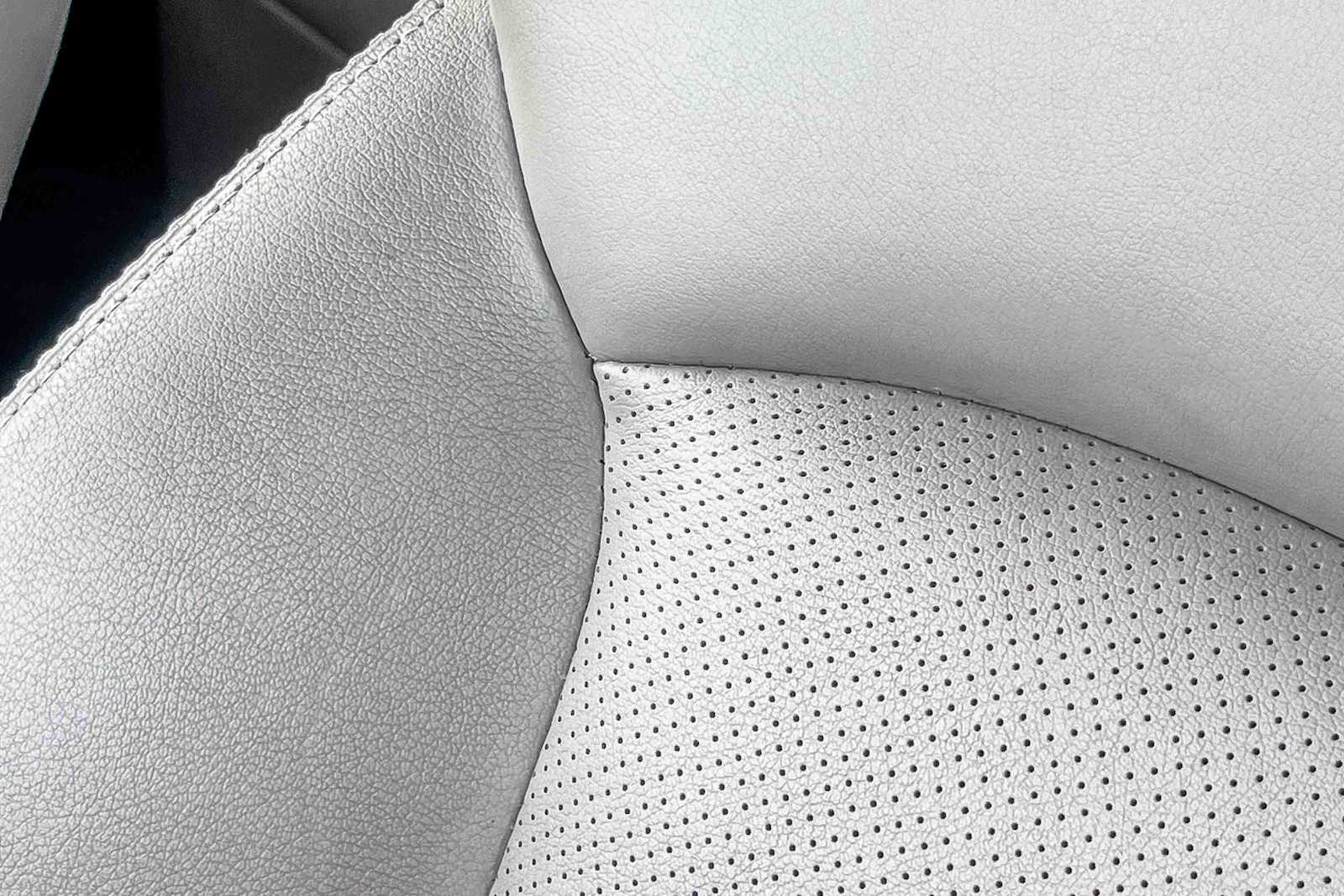 Thumbnail: 2015 Subaru Forester - 24