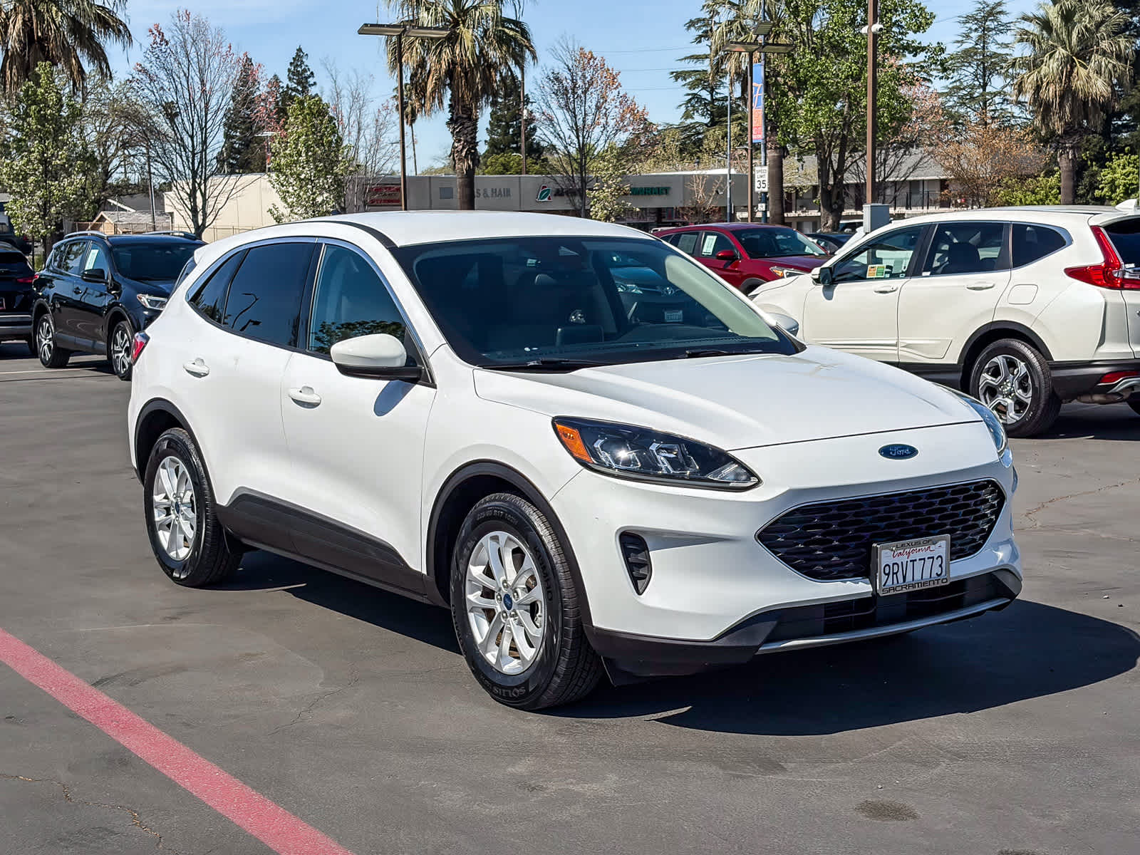 2020 Ford Escape SE photo 4
