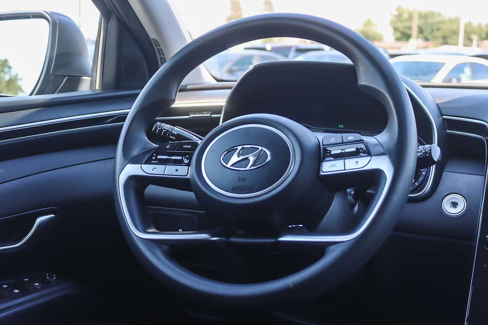 Thumbnail: 2022 Hyundai Tucson - 12