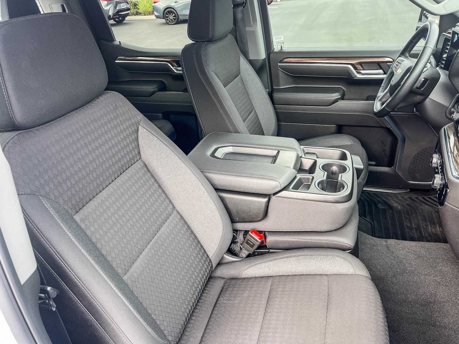 Thumbnail: 2024 Chevrolet Silverado 1500 - 14