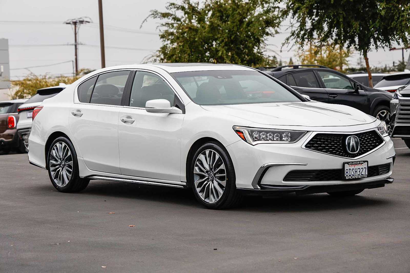 Thumbnail: 2018 Acura RLX - 5