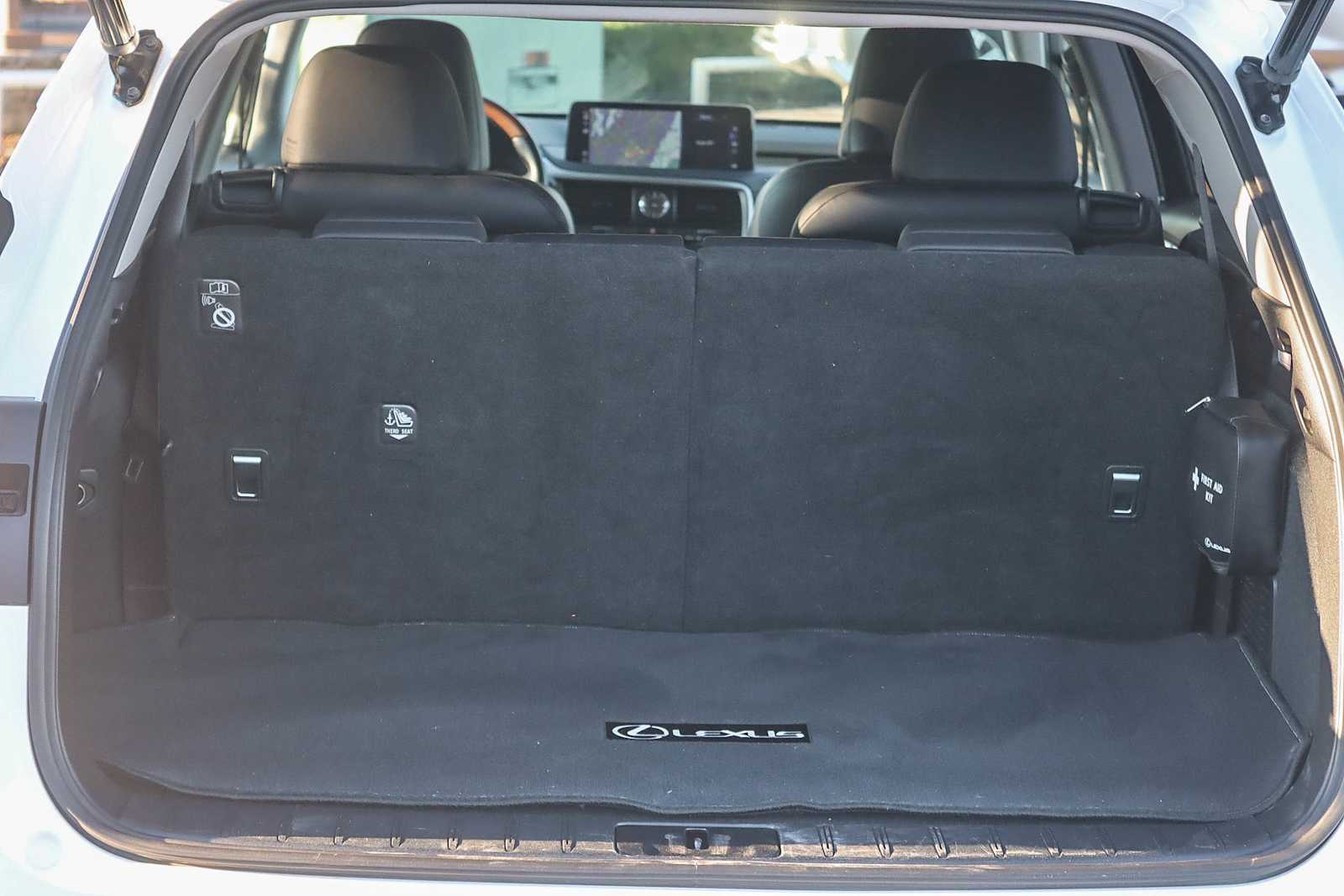 Thumbnail: 2020 Lexus RX - 27