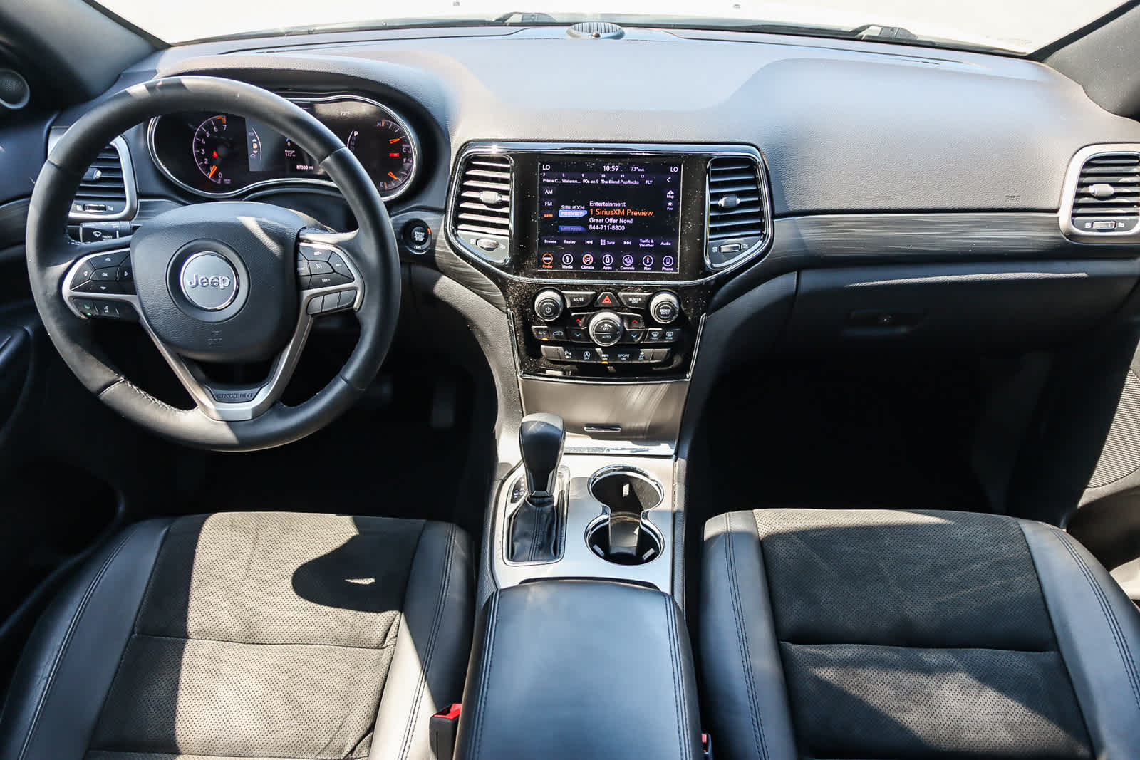 Thumbnail: 2019 Jeep Grand Cherokee - 11
