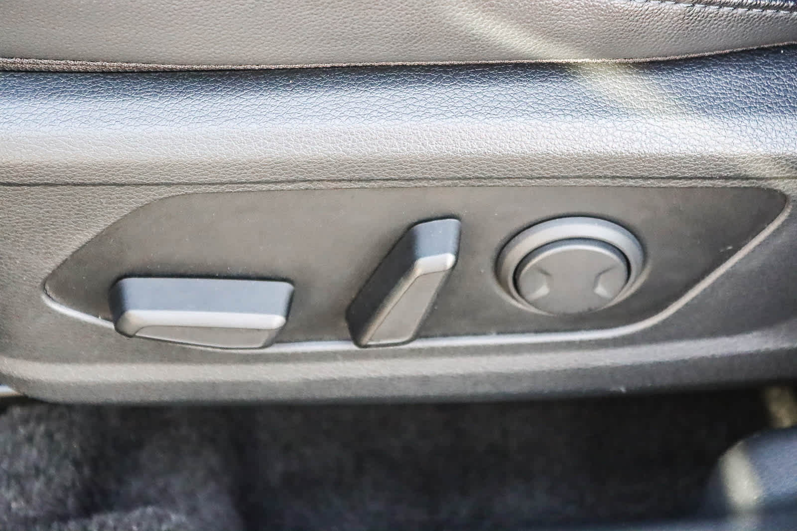 Thumbnail: 2023 Kia Sportage - 20