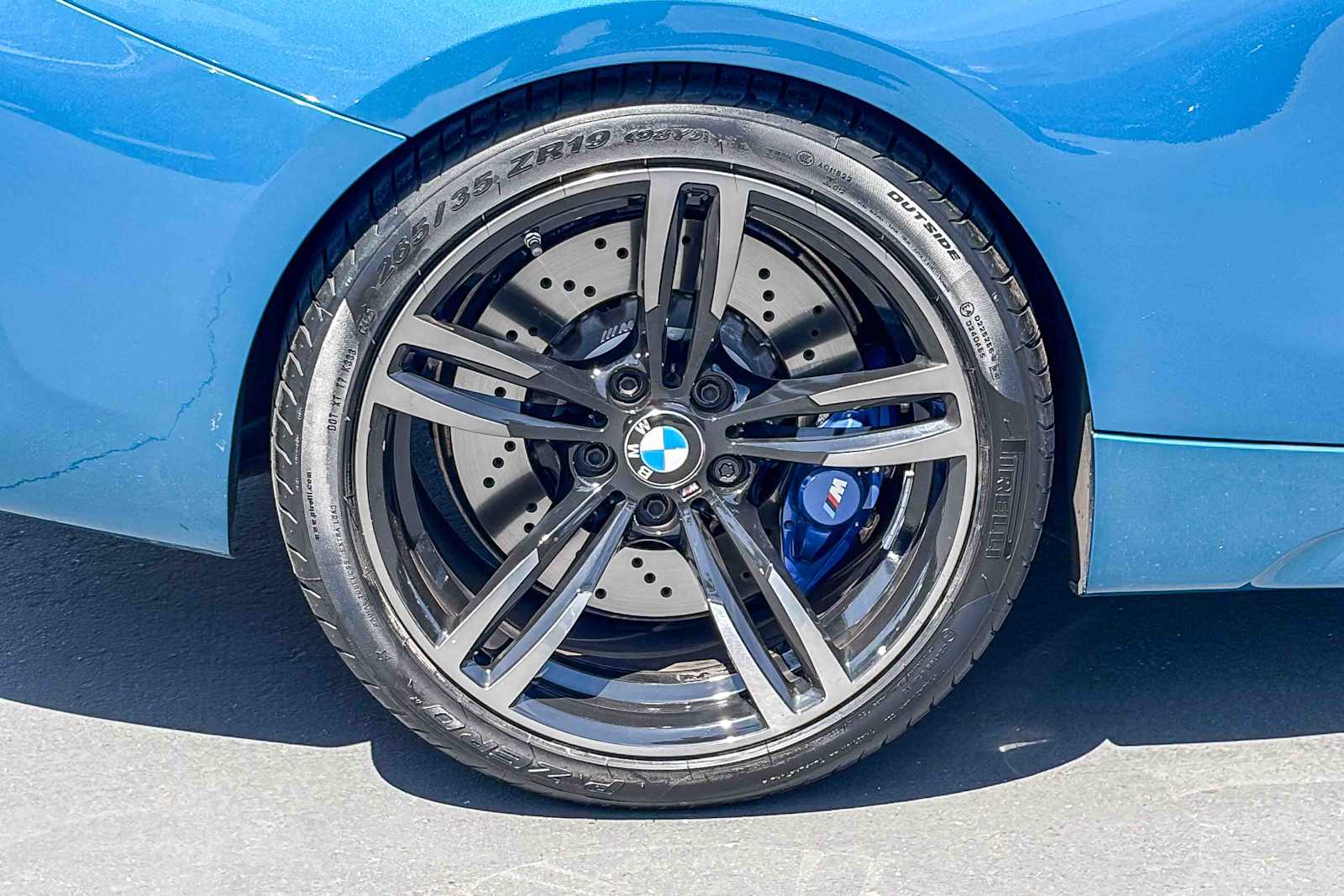 Thumbnail: 2016 BMW M2 - 10