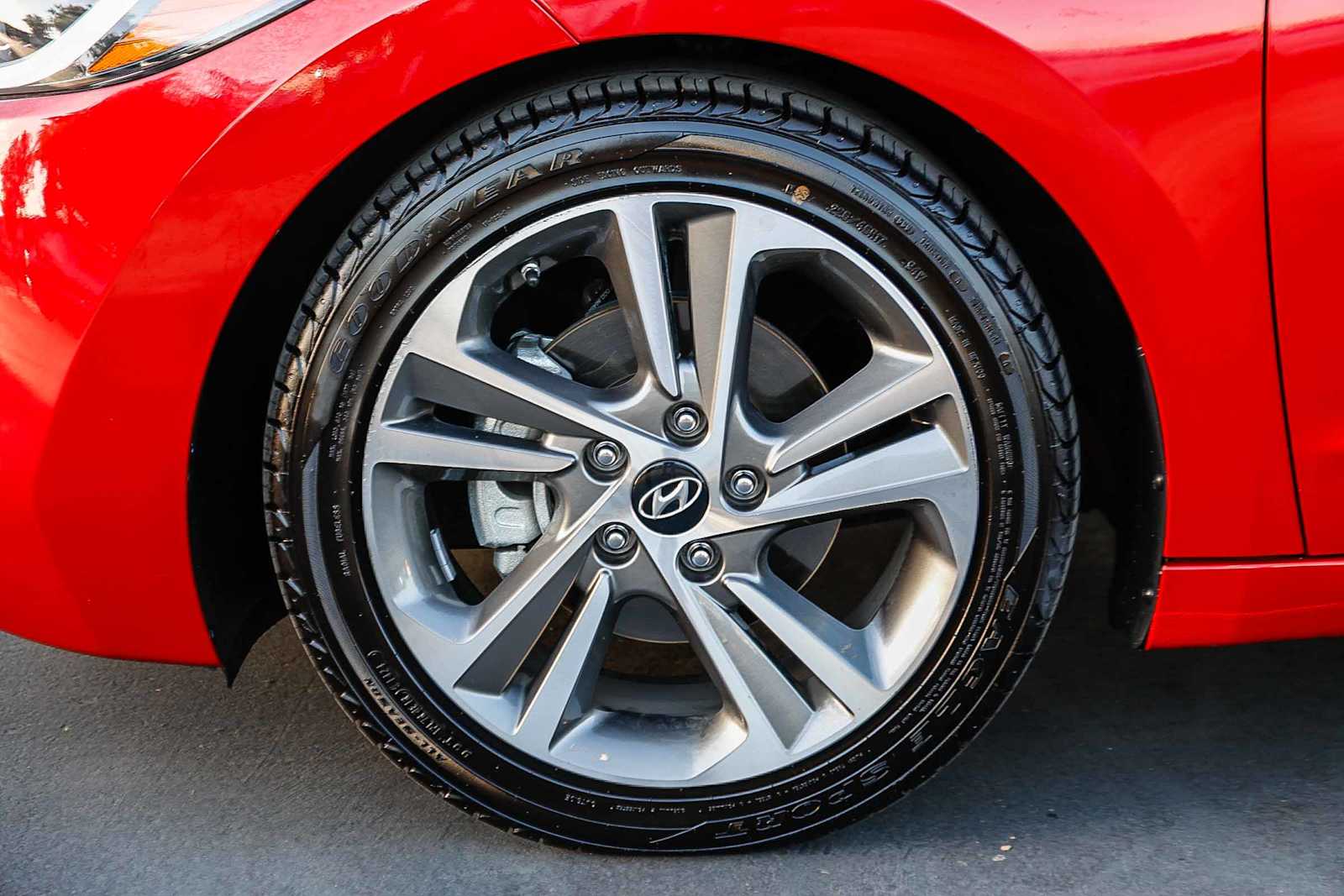 Thumbnail: 2017 Hyundai Elantra - 9