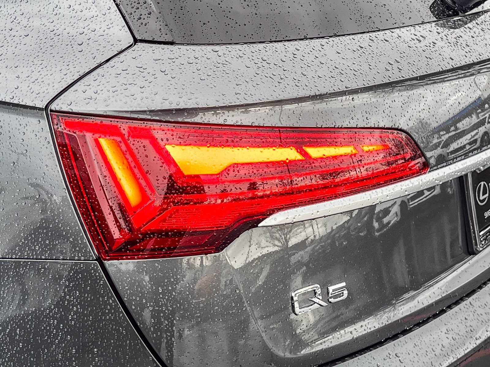 2023 Audi Q5 45 S line Premium photo 3