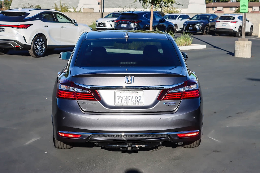 Used 2017 Honda Accord Hybrid Touring Sedan
