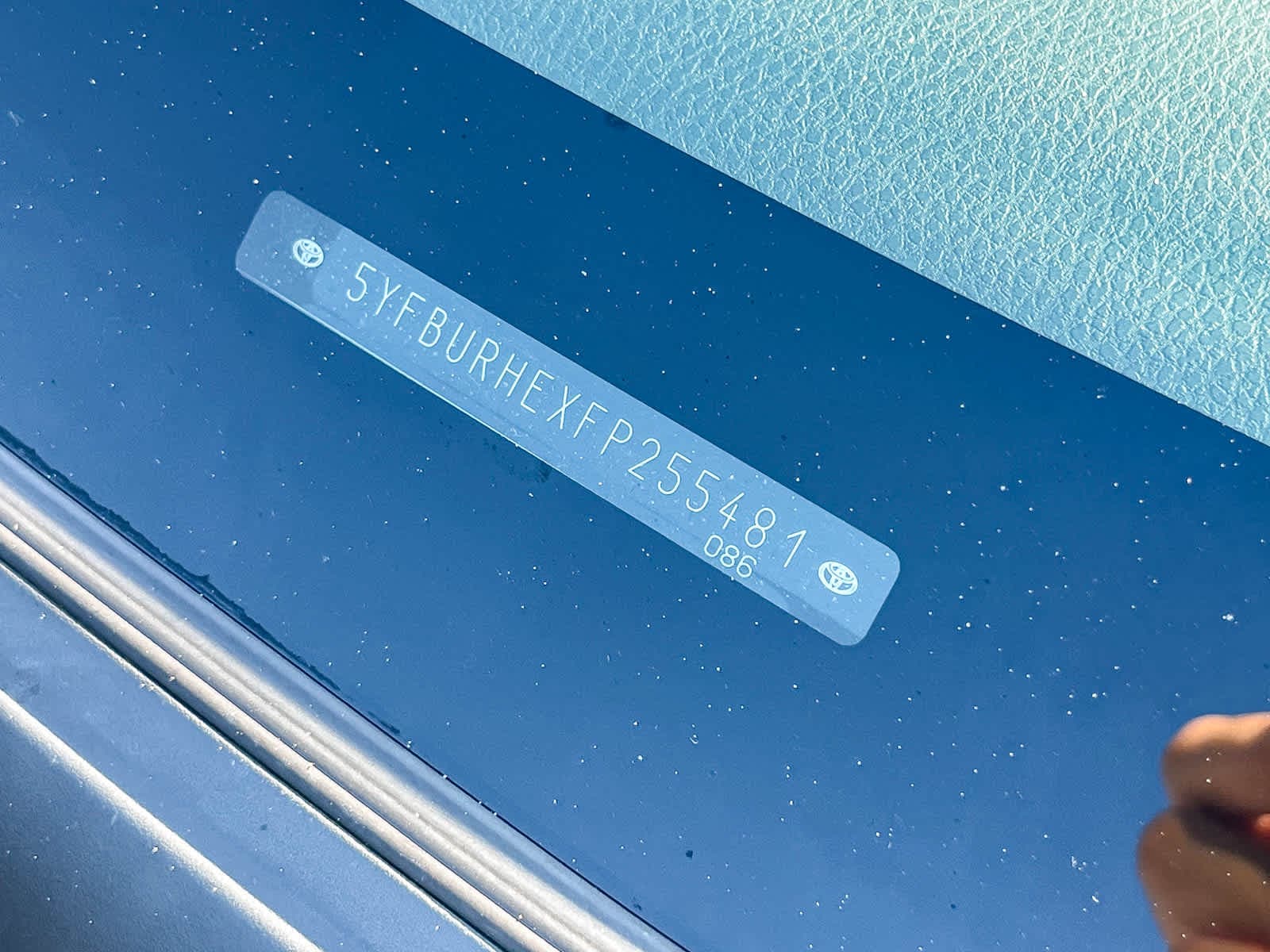 Thumbnail: 2015 Toyota Corolla - 27