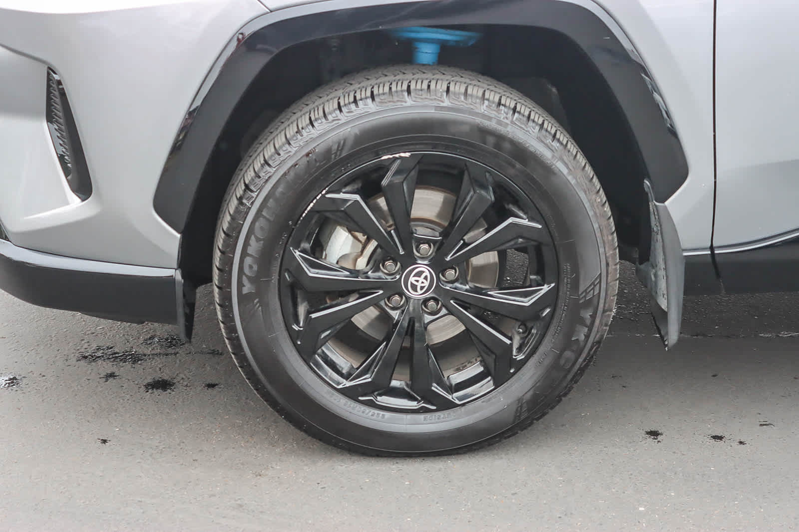 Thumbnail: 2022 Toyota RAV4 - 9