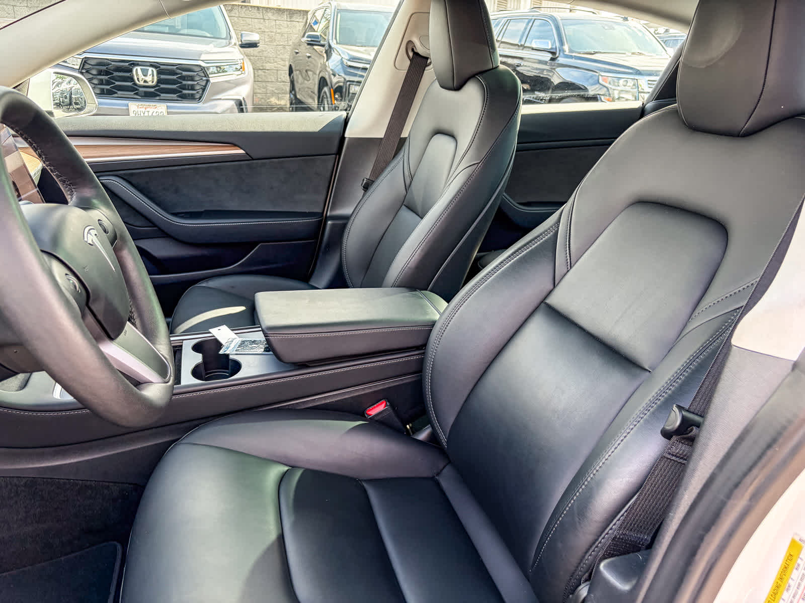 Thumbnail: 2023 Tesla Model 3 - 16