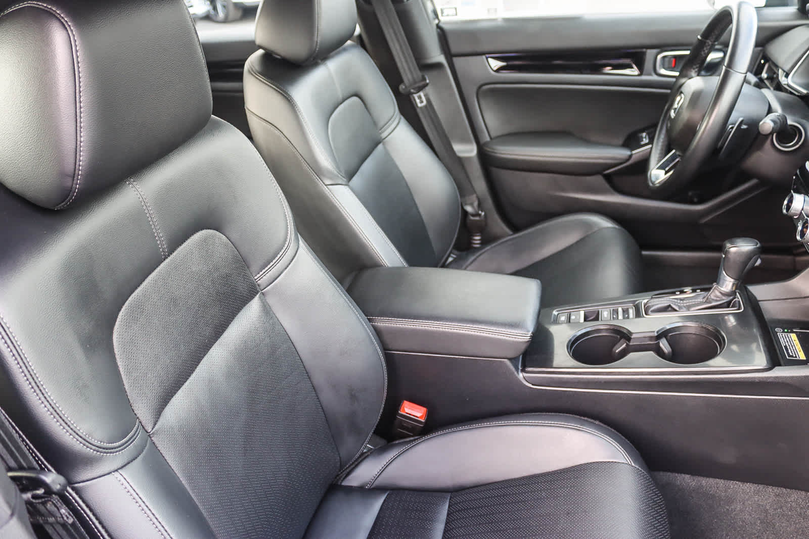 Thumbnail: 2022 Honda Civic - 16