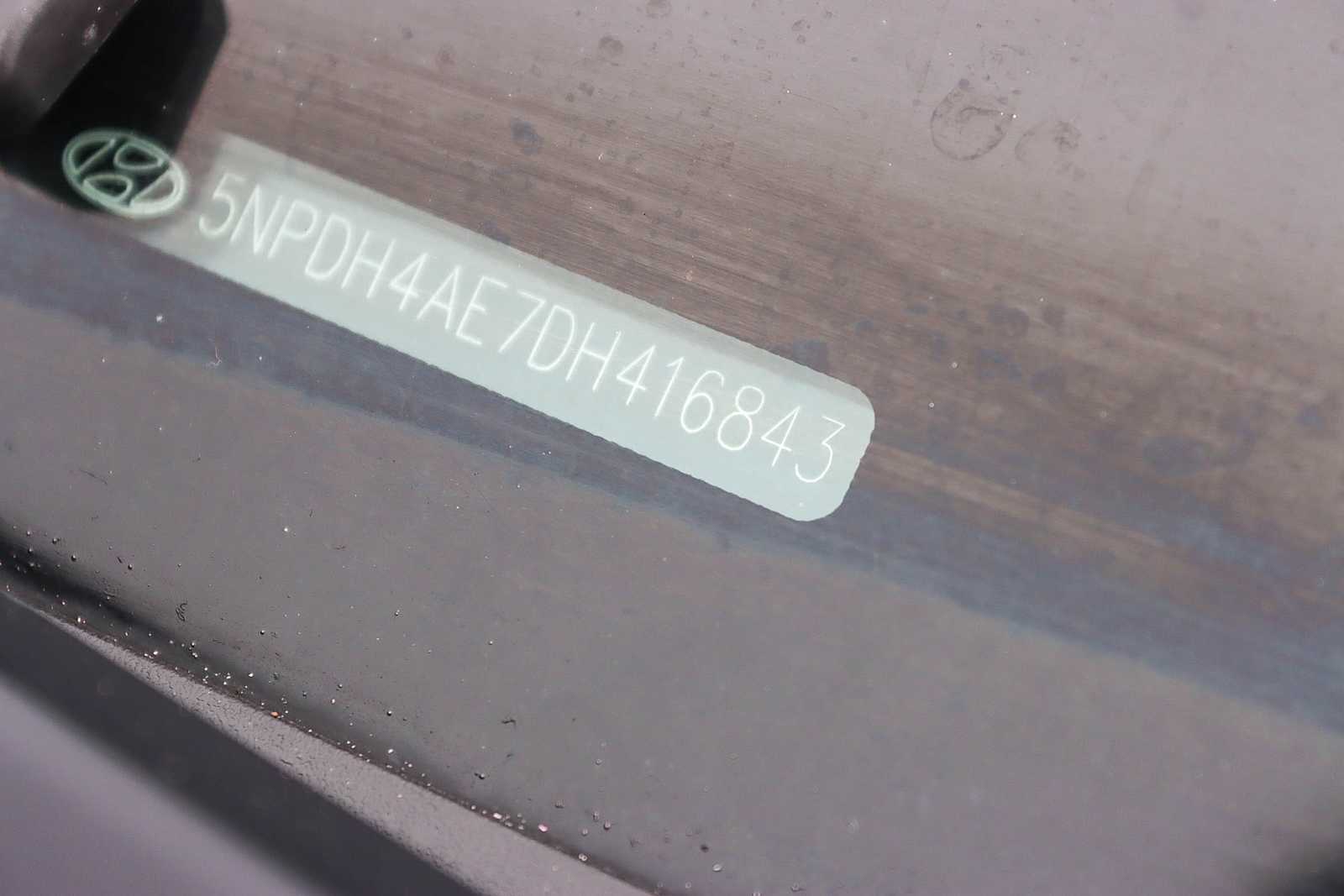 Thumbnail: 2013 Hyundai Elantra - 26