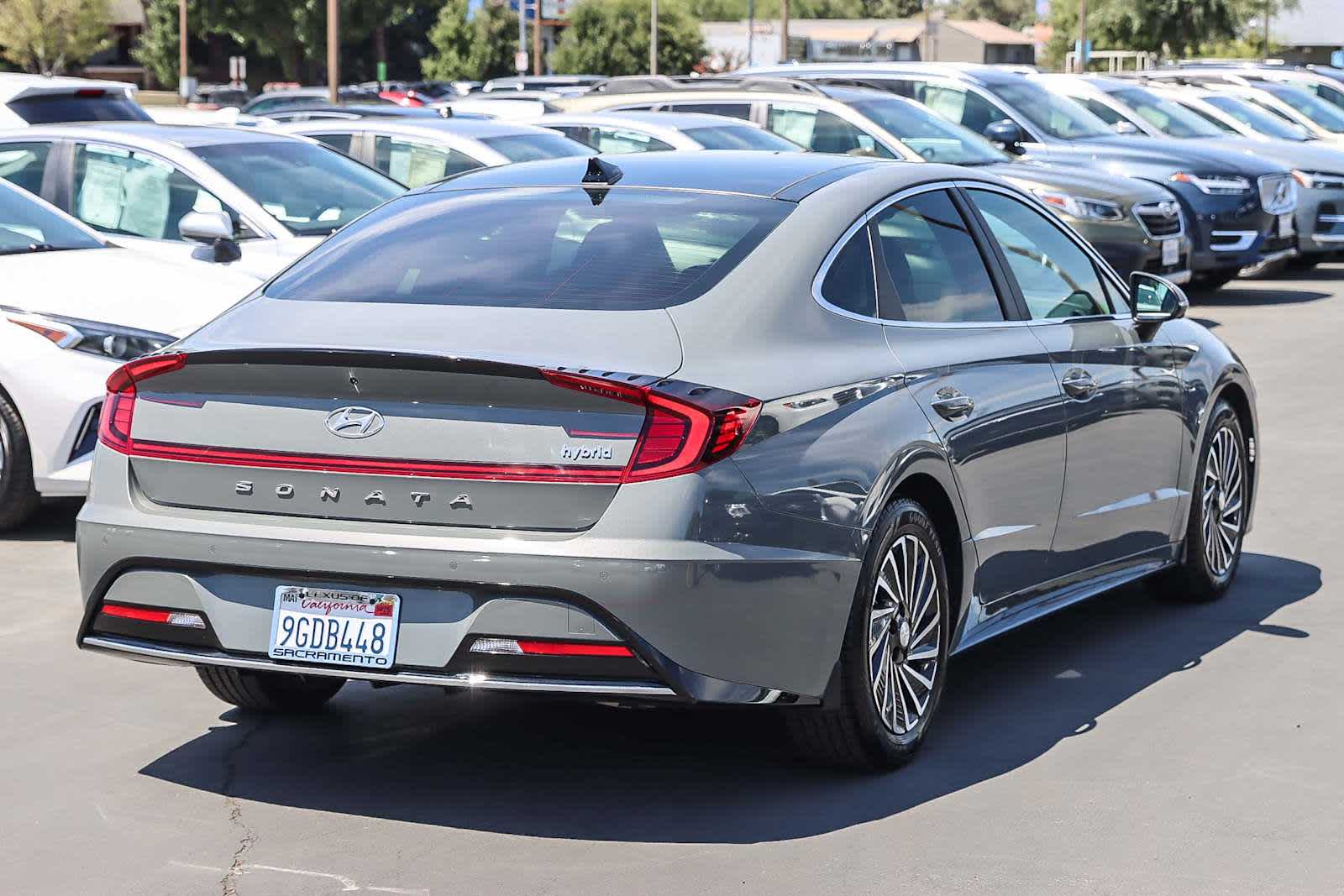 Thumbnail: 2023 Hyundai Sonata - 10