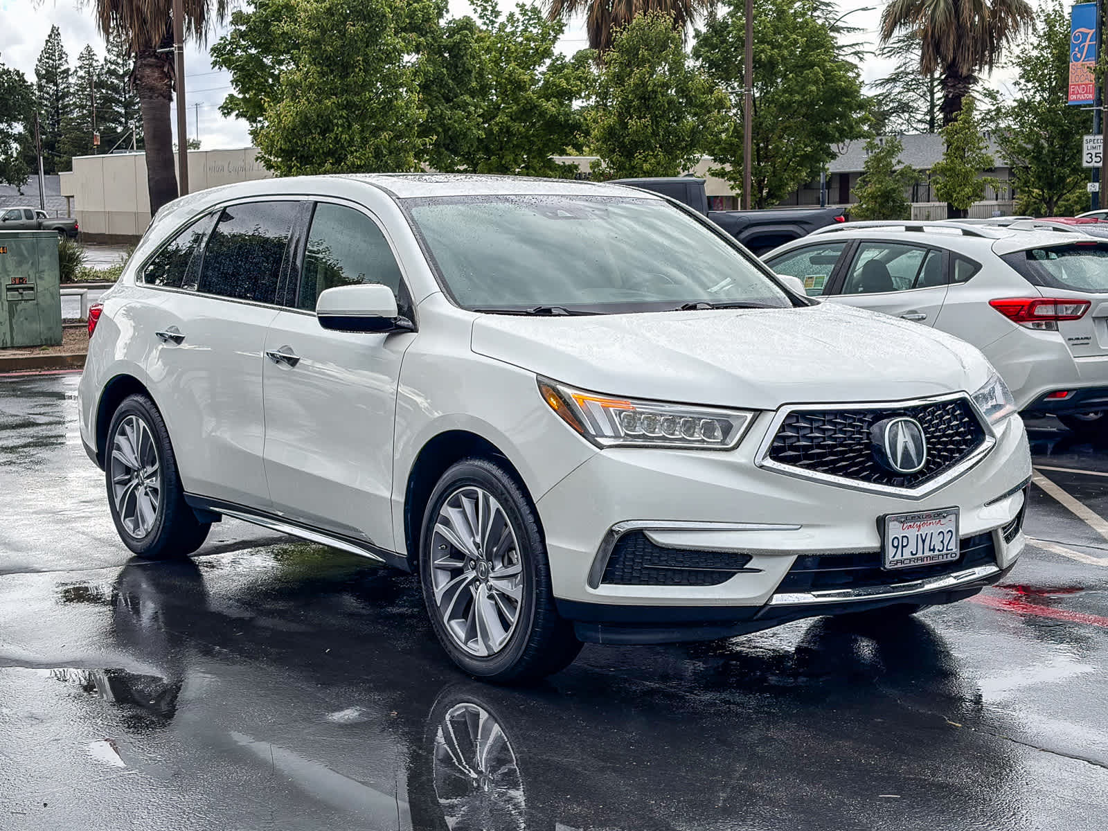 2018 Acura MDX V6 SH-AWD with Technology Package photo 4