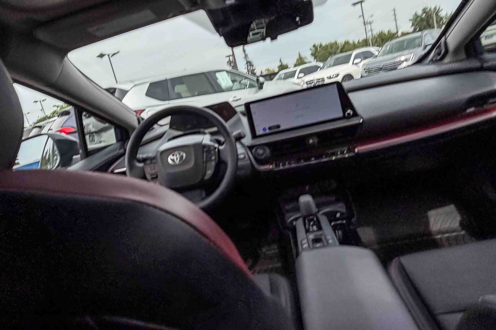 Thumbnail: 2025 Toyota Prius - 15