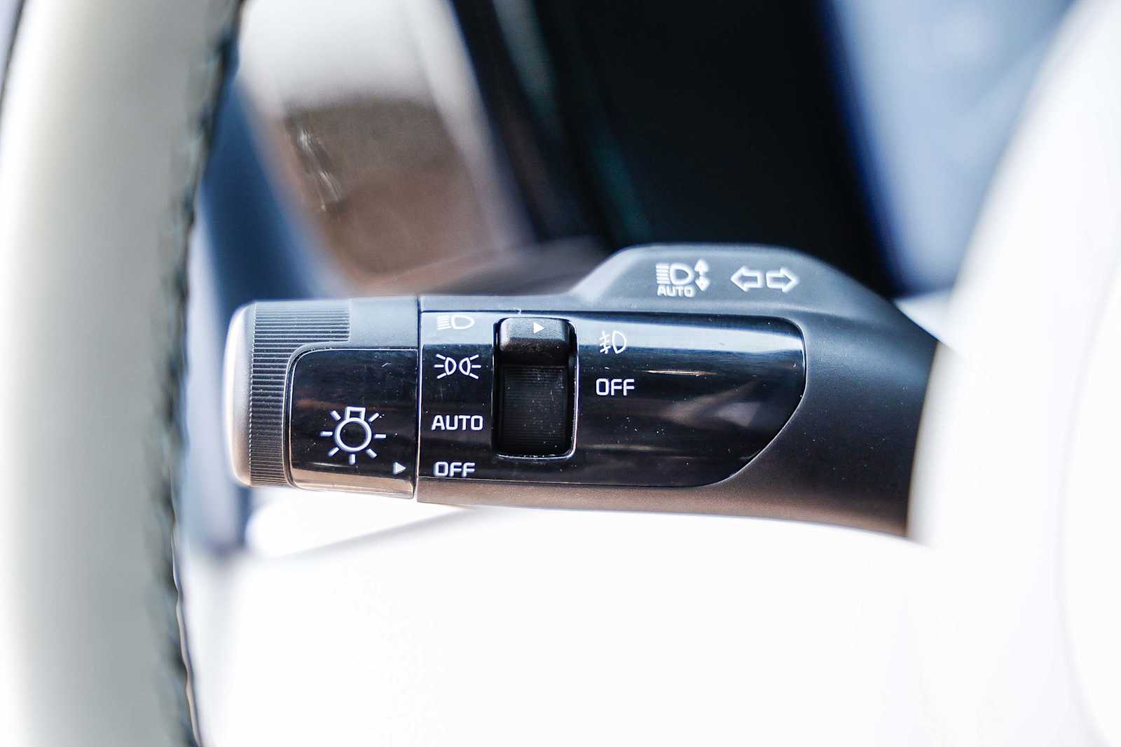 Thumbnail: 2023 Kia Sorento - 37
