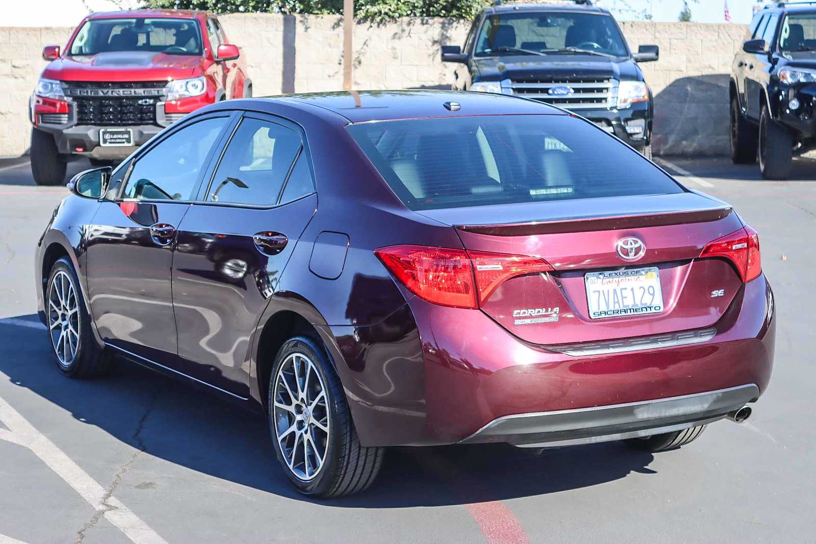 2017 Toyota Corolla SE Special Edition photo 2