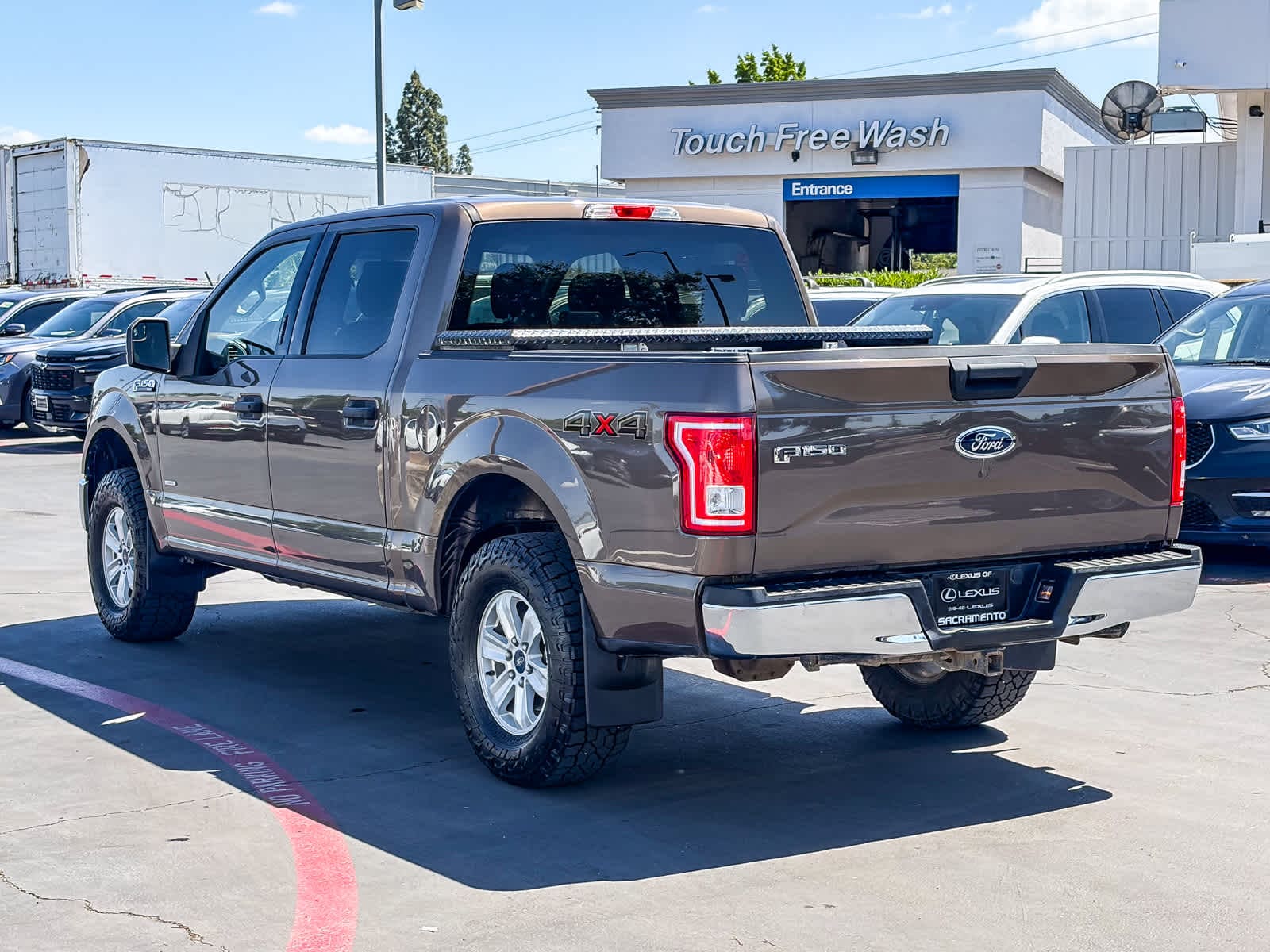 2017 Ford F-150 photo 2