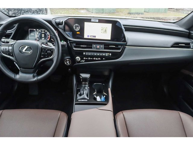 Thumbnail: 2025 Lexus ES - 12