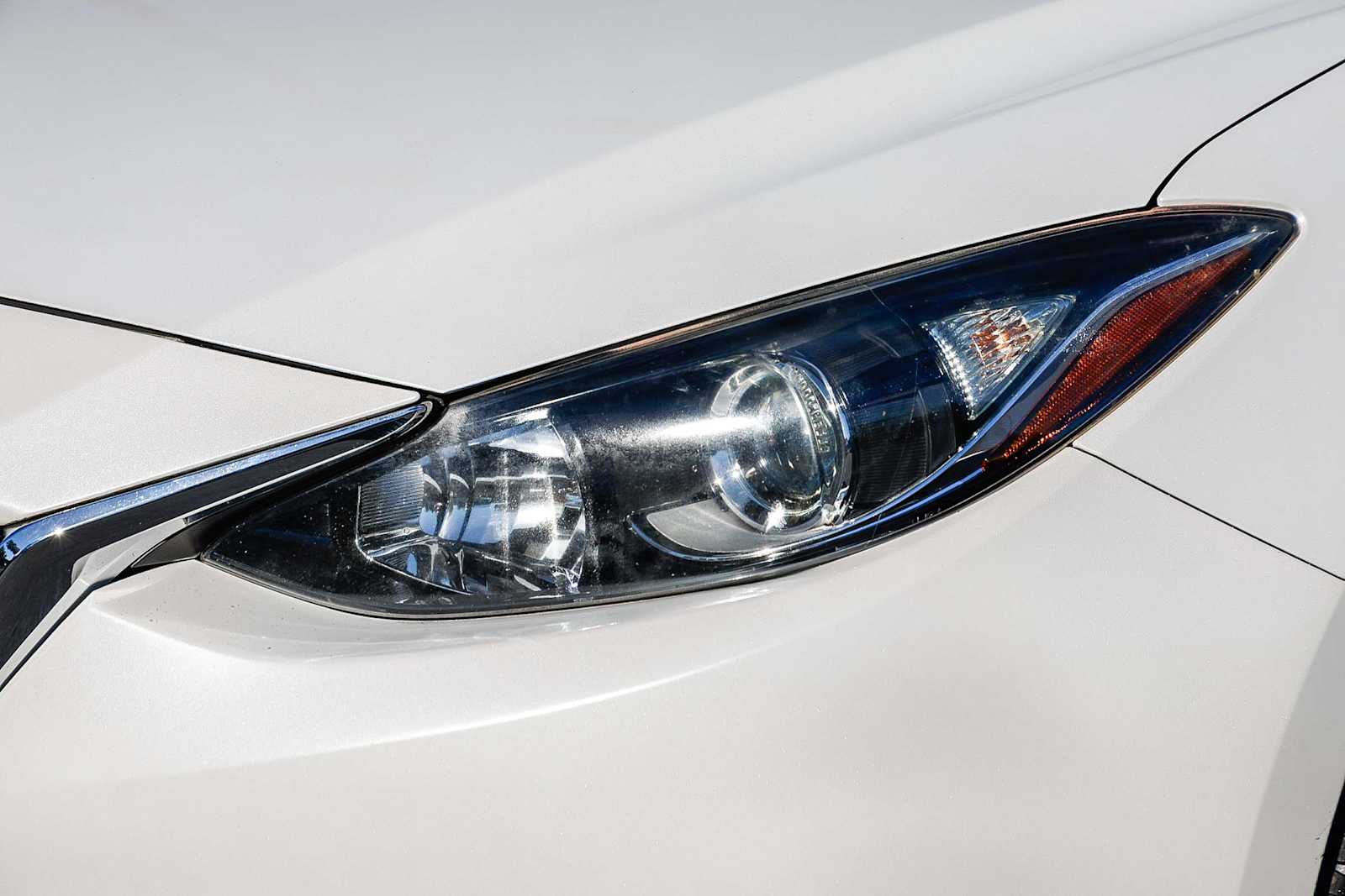 Thumbnail: 2015 Mazda Mazda3 - 7