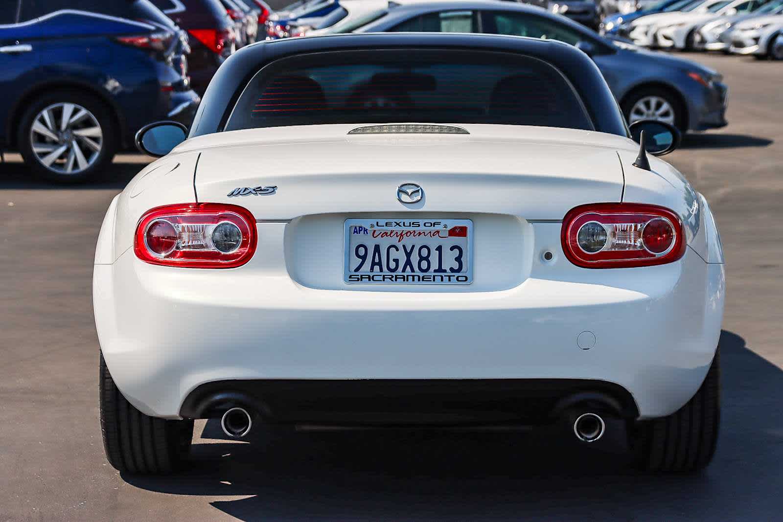 Thumbnail: 2015 Mazda MX-5 Miata - 4
