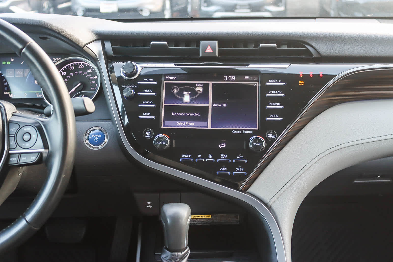 Thumbnail: 2019 Toyota Camry - 12