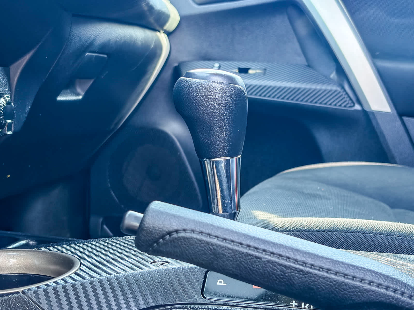 Thumbnail: 2015 Toyota RAV4 - 20