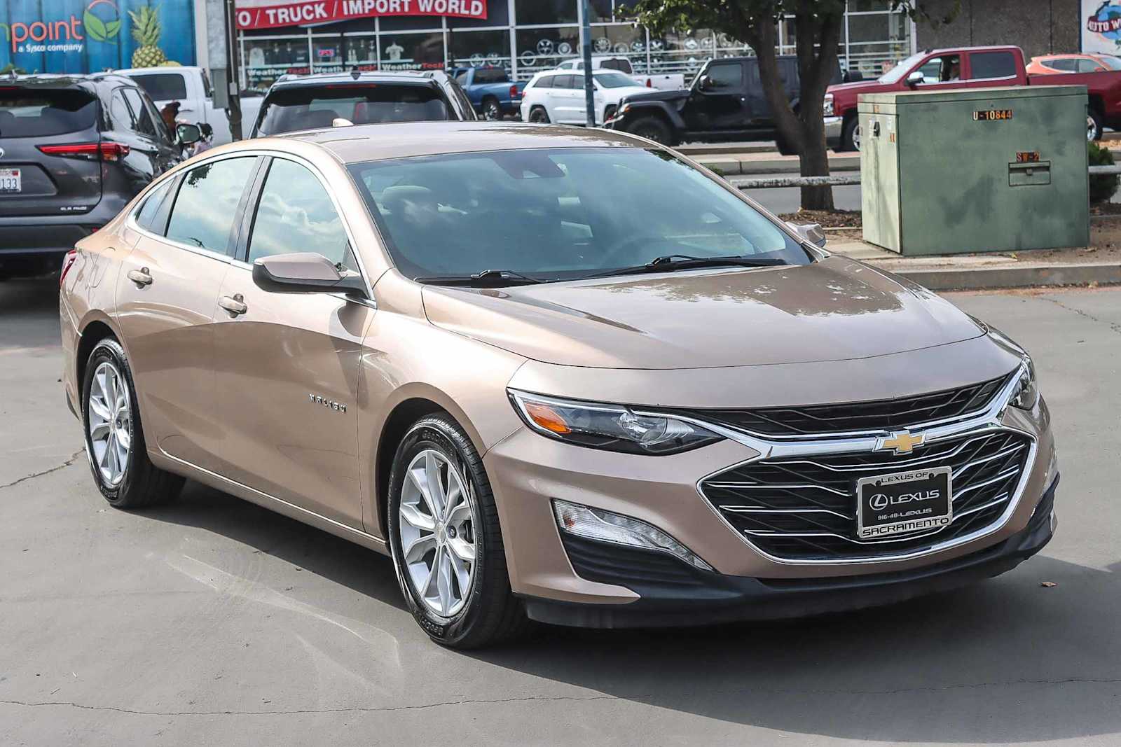 Thumbnail: 2019 Chevrolet Malibu - 5