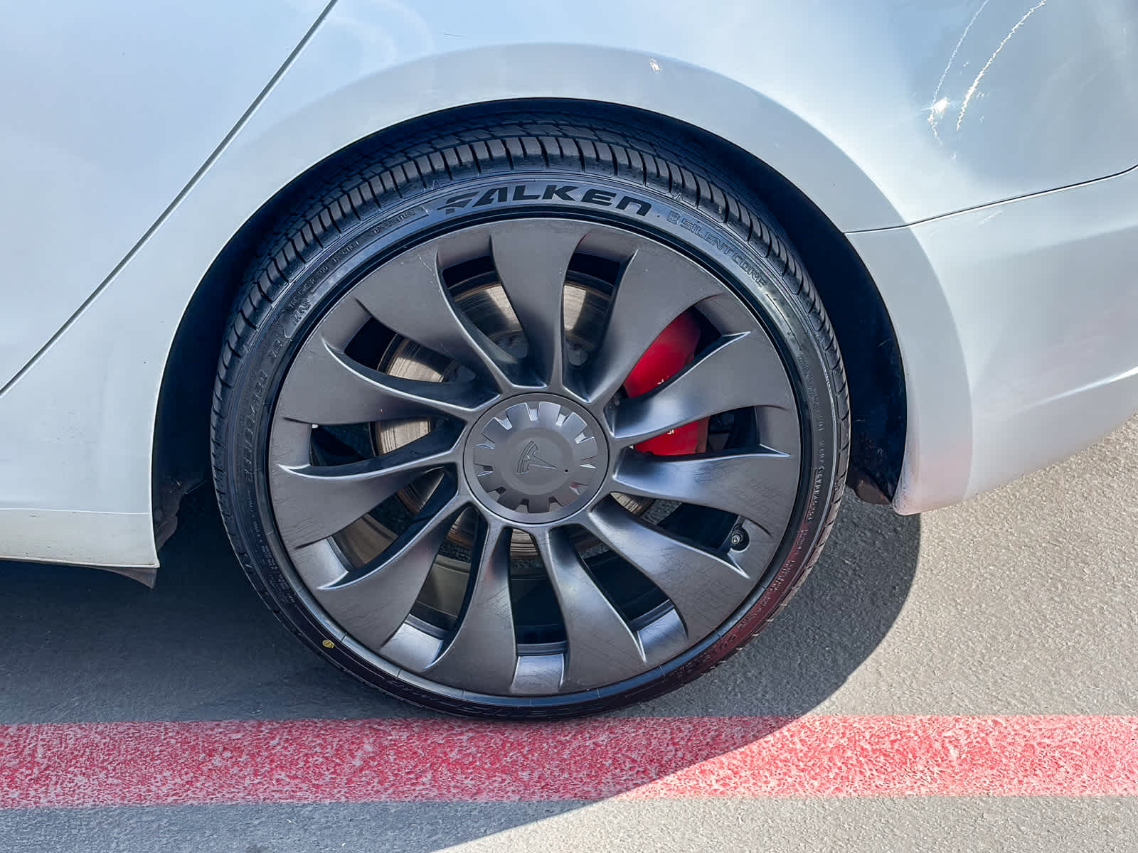 Thumbnail: 2023 Tesla Model 3 - 10