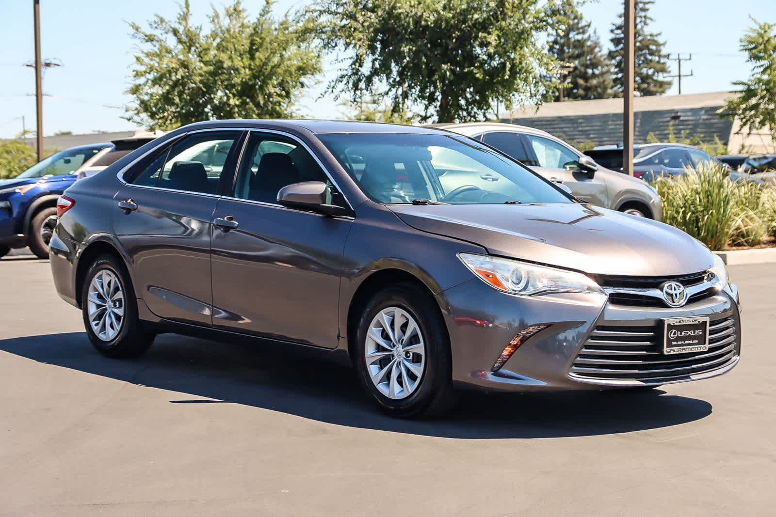 Thumbnail: 2016 Toyota Camry - 5