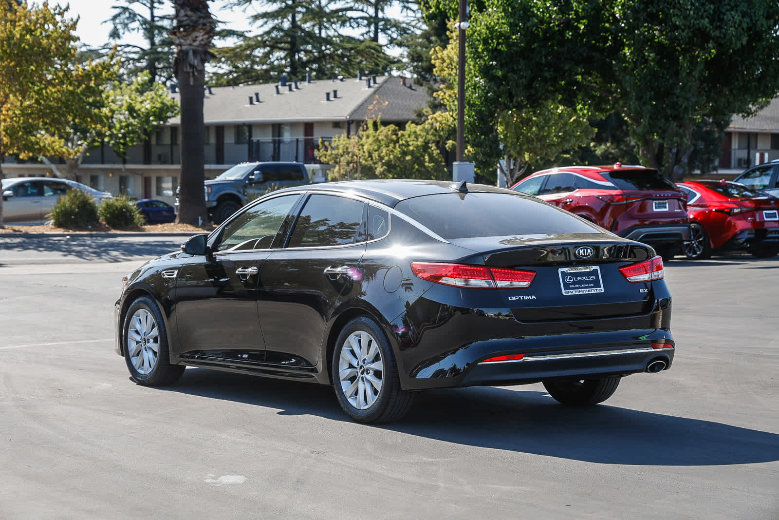 Thumbnail: 2018 Kia Optima - 3